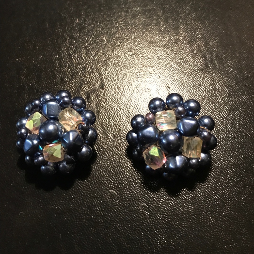 Vintage clip earrings